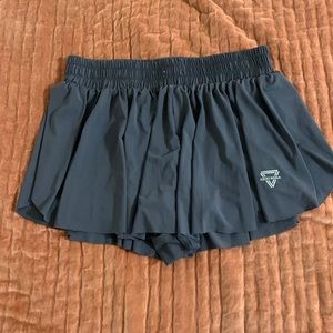 Keiki Kona Shorts | Size Large ***fits like medium***